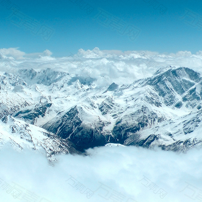 清新雪山背景