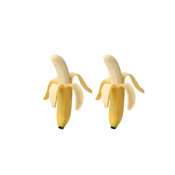 两只香蕉