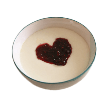 心形果酱双皮奶素材图片